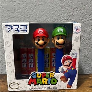 PEZ Super Mario Mario & Luigi Candy Dispensers - Red & Green NWT!!!!